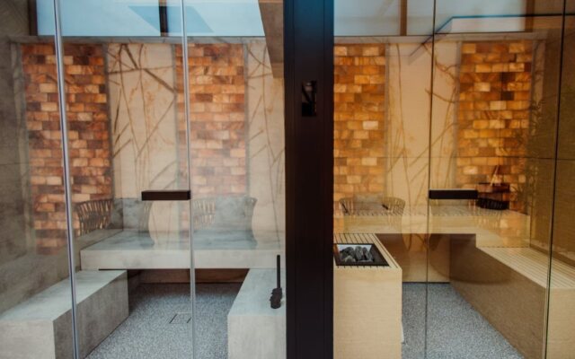 The Crown Boutique Hotel & SPA