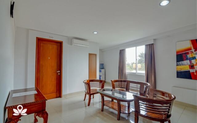 ZEN Rooms Basic near Cilandak Town Square