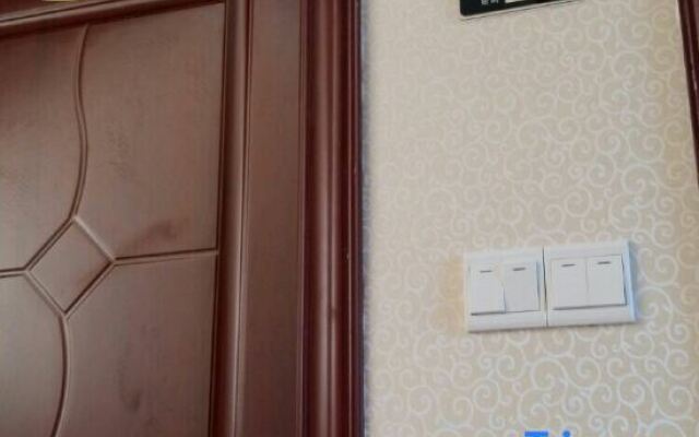 Wushan Dangyang Grand Canyon Hotel