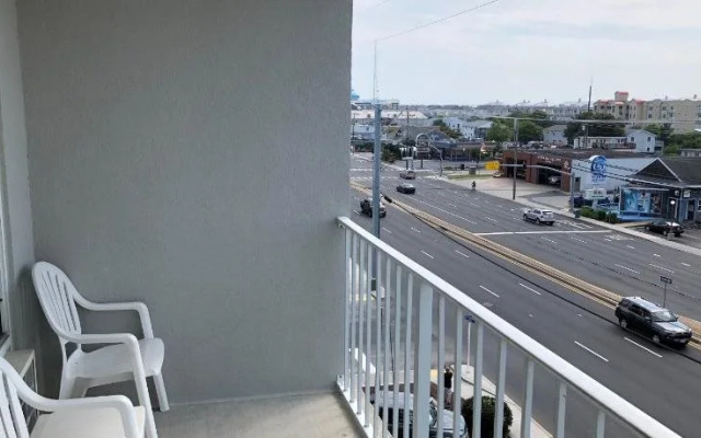 Beachcomber Motel