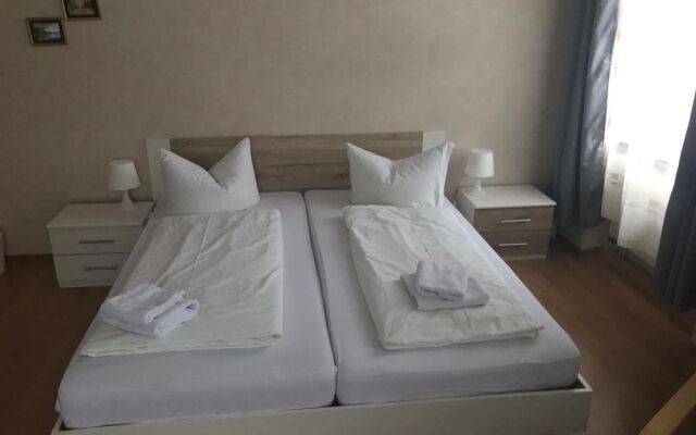 Pension zur alten Schule