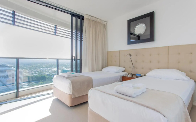 The Oracle Resort Broadbeach - GCLR