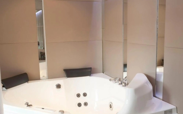 AB Design Suites  Madrid