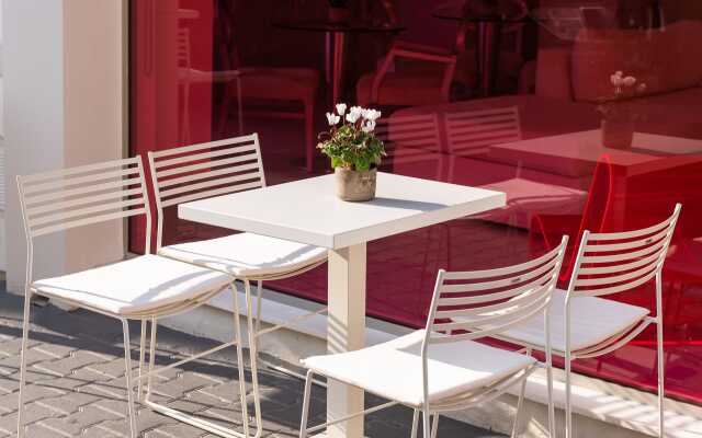 Afrodite Suites