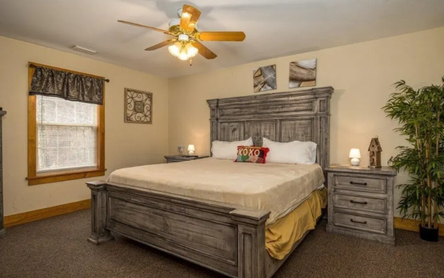 Briarstone Lodge Condo 13C - Two Bedroom Condo