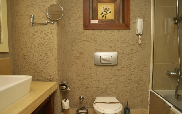 Meder Resort Hotel