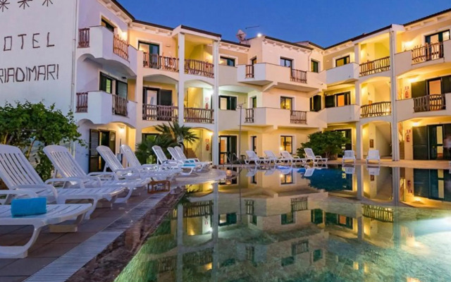 Ariadimari Hotel