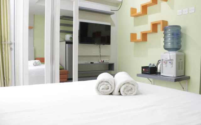 Stylish & Well Appointed Studio at Jarrdin Cihampelas Apartment