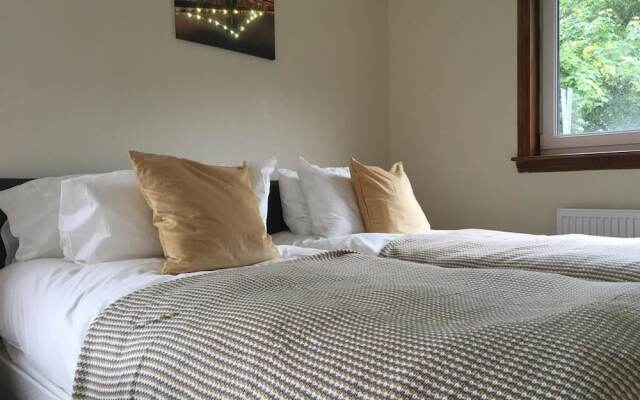 Majesty Tweed Apartment