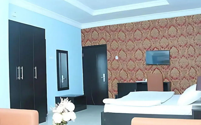 Ilaji Resorts
