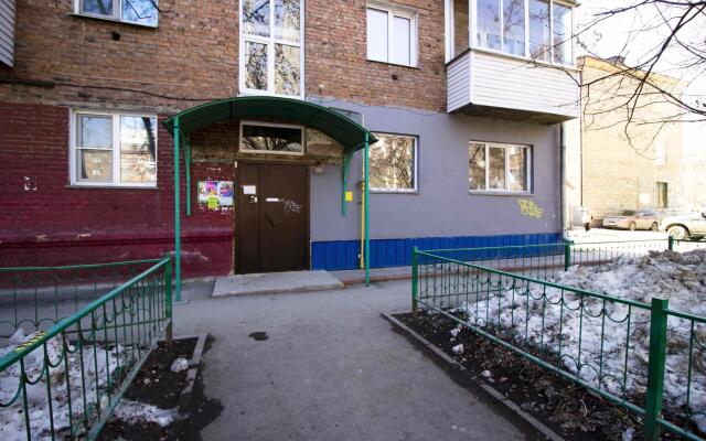 Apartments on Karl Marx Avenue 12/1