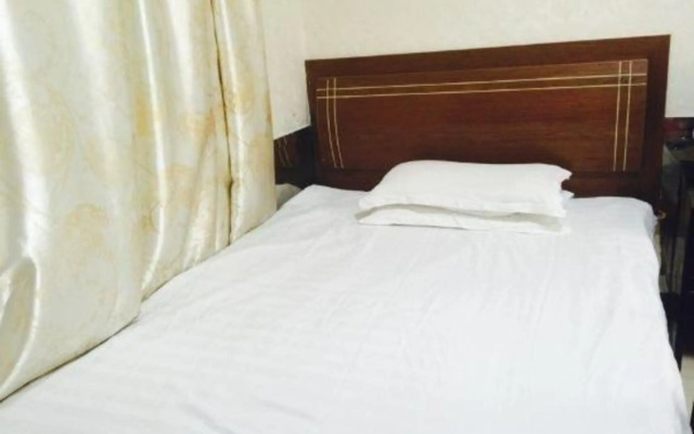 Heng 8 Hotel Chain (Shaoxing Binhai Store)