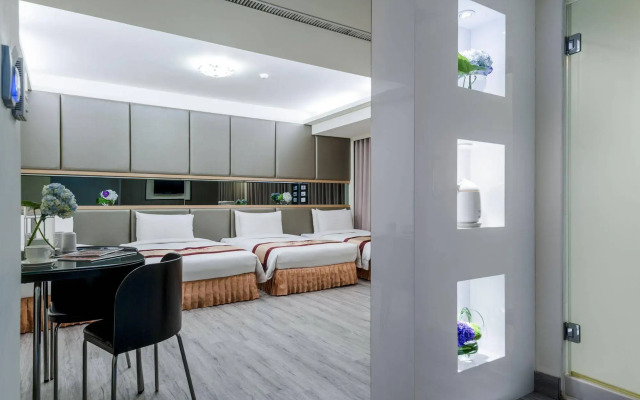 Harmonious Hotel