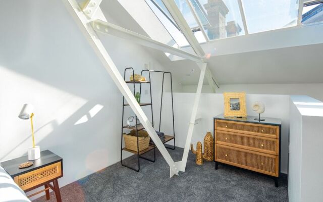 RWY Suite48