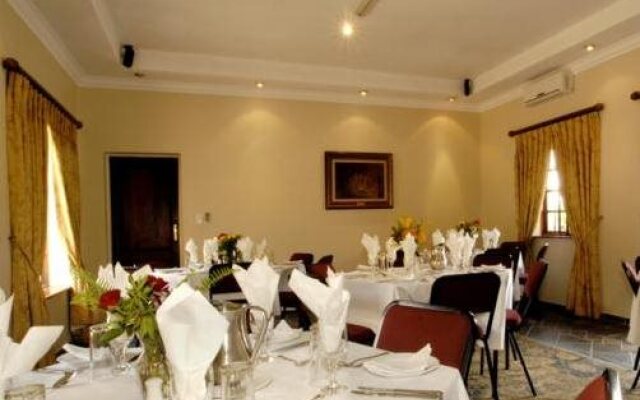 Amber Rose Country Estate