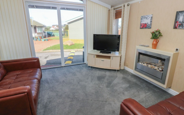 Plot 6