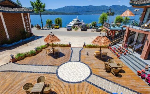Lugu Lake Elegant Residence Boutique Inn