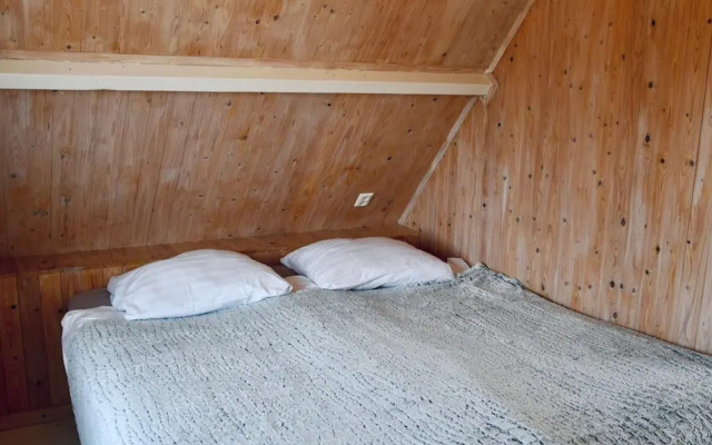 Unique House Within Walking Distance of the Beach