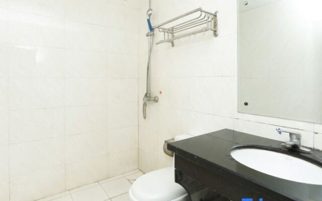 Xuancheng Tianzi Business Hotel