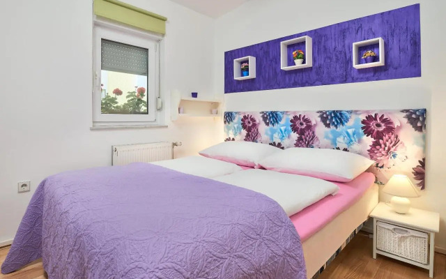 Rooms Mira by Anastasia