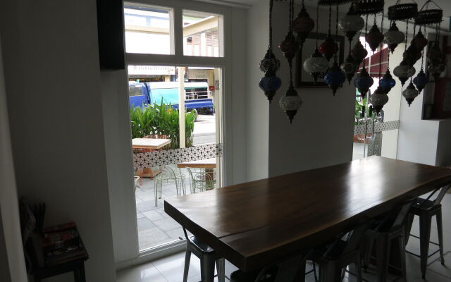 The Daulat by Hotel Calmo