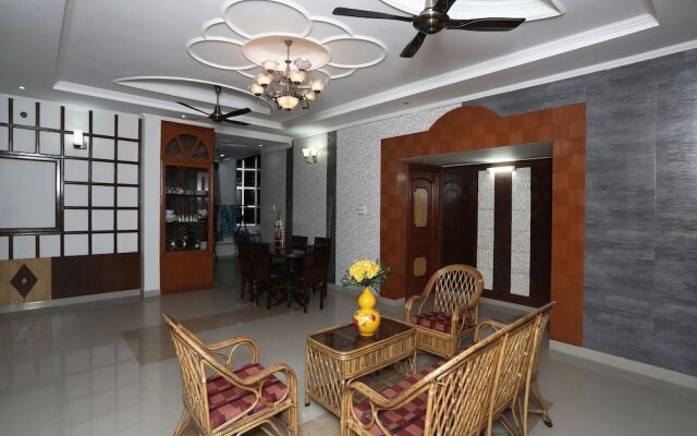 OYO 13293 Home Luxury Villa Canal Road
