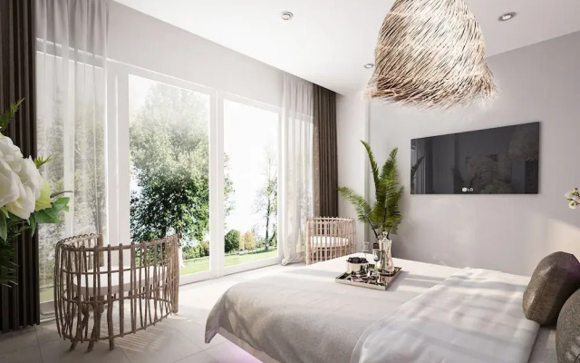 Black Amber Boutique Hotel