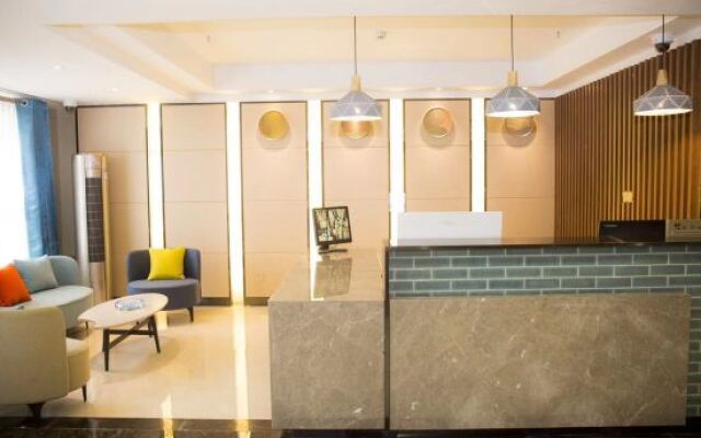 Shunhang Hotel
