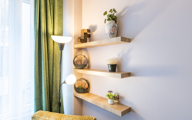 Missafir Sleek and Central Flat in Nisantasi