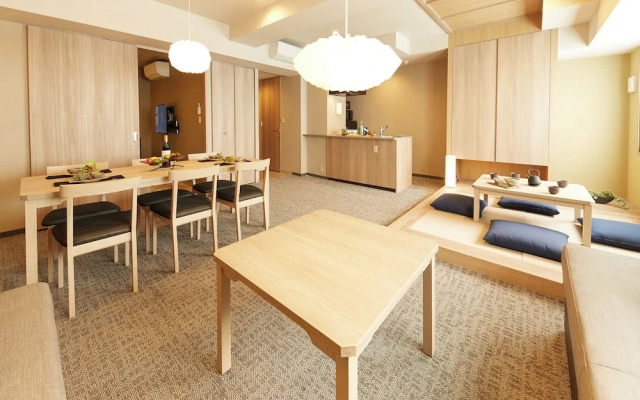 MONday Apart Premium Ueno
