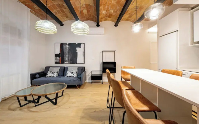 BeBarceloner Eixample Apartments