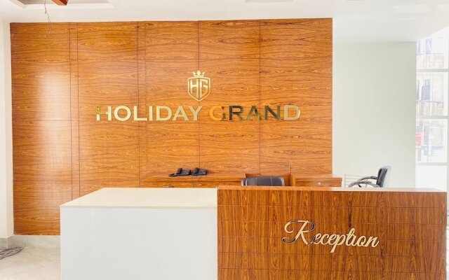 Hotel Holiday Grand Near Expo Mart