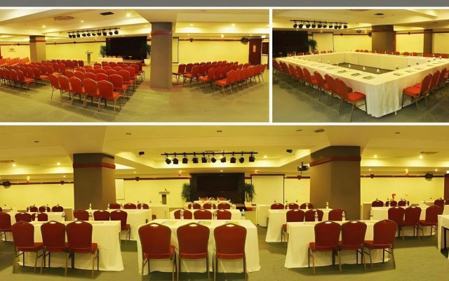 Mayres Hotel Kota Tinggi