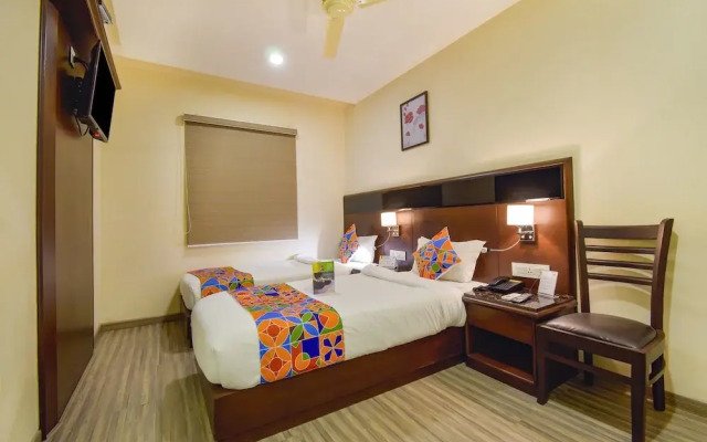 OYO 12360 Hotel Eco Stay