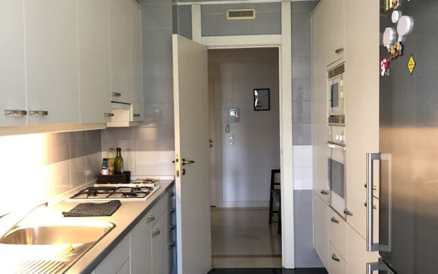 Lisbon Luxe Spacious Flat