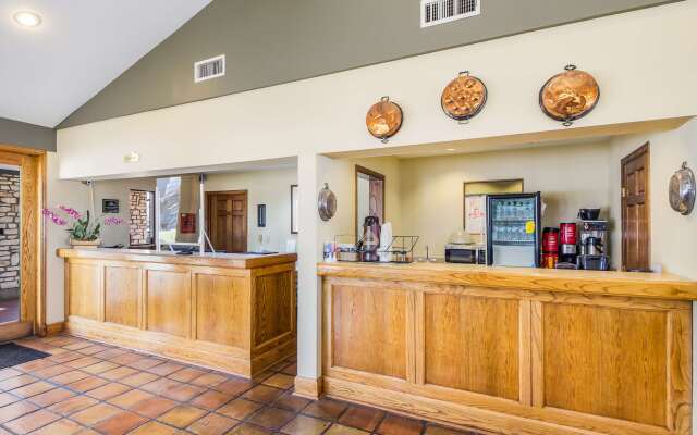 Americas Best Value Inn Columbus, TX