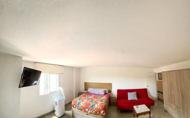 Hostel Penedes