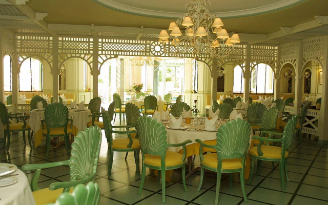 Regency Hotel and Spa