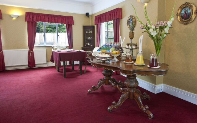 The Marstan Hotel