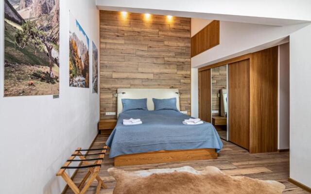 7 Senses Luxury Apartment