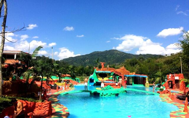 Hotel Club Paradise