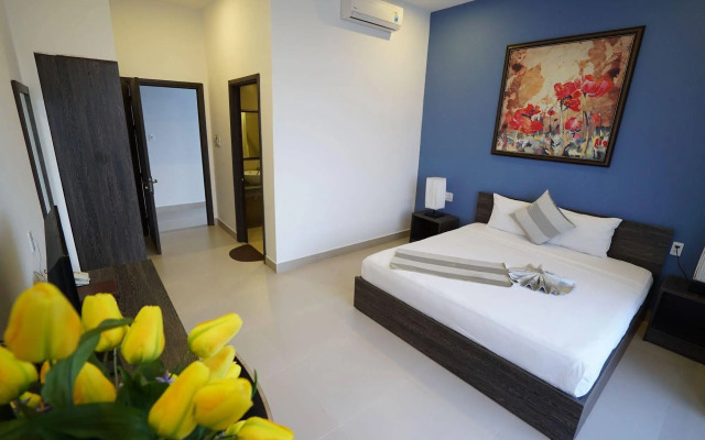 Golden Sunset Hotel
