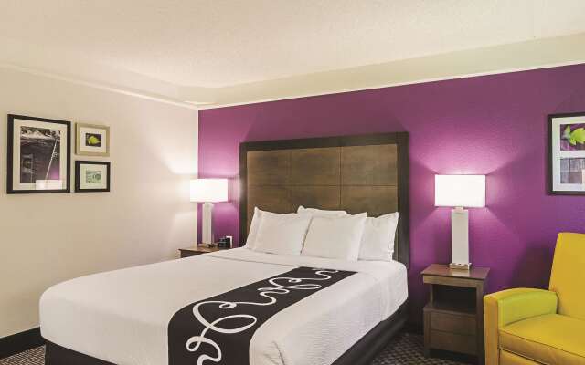 La Quinta Inn & Suites by Wyndham Denver Tech Center