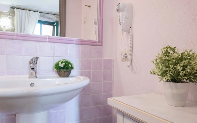 Sardinian Gallery Fonte