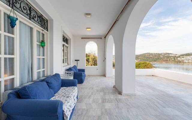 Villa Artemis near Athens Airport