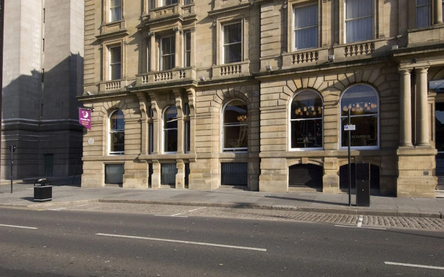 Premier Inn Newcastle City Centre - Quayside