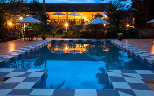 Bird of Paradise Hotel & Apartments