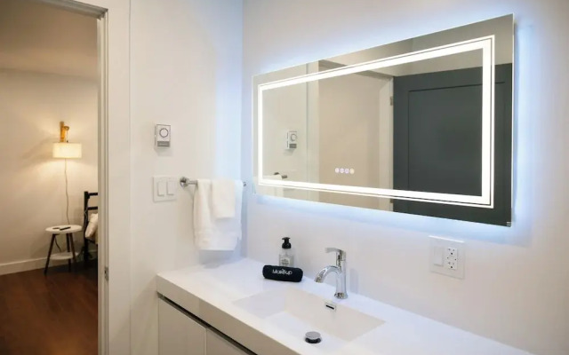 Homeport Suites & Residences