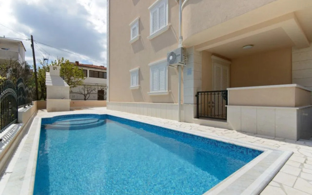 Avema Apartment