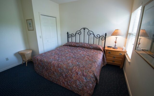 Ramada by Wyndham Branson Yacht Club